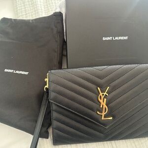 Ysl clutch